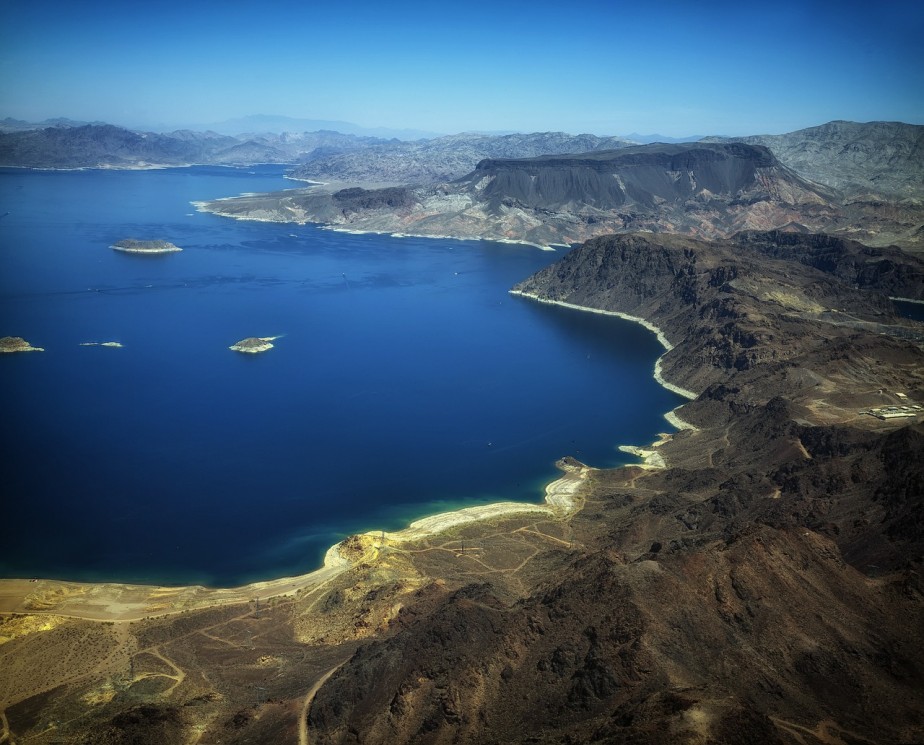 Lake Mead was formed from the Hoover Dam and lay between the Nevada and Arizona