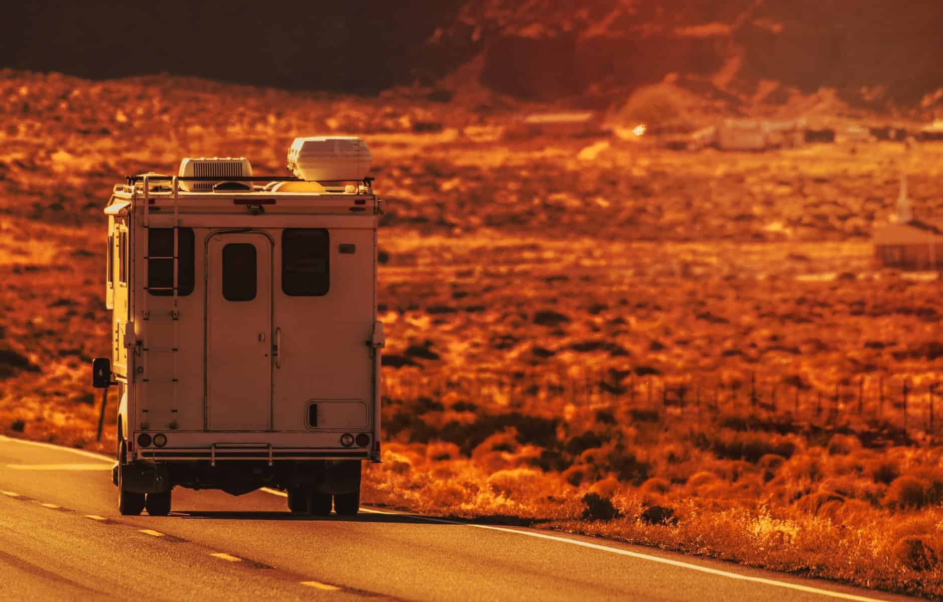 truck camper offroad desert camping (Image: Shutterstock)