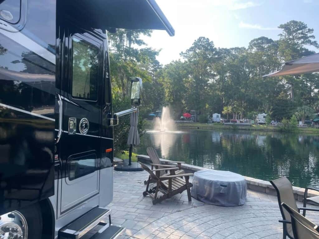 Relax at Hilton Head Motorcoach Resort with your own lakeside patio site. (Image: @Bob Kuehner, RV LIFE Campgrounds)