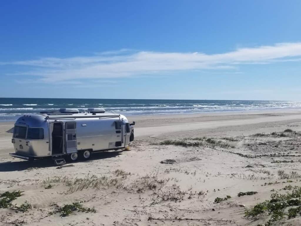 Beach boondocking in an Airstream (Image: @Paul & Kat, RV LIFE Campgrounds)